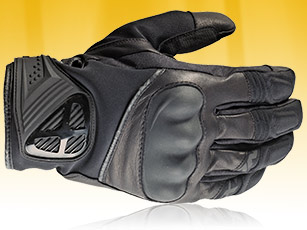 Des gants moto sportifs pour l'hiver chez Ixon