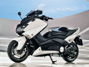 Le Yamaha Tmax fait peau neuve pour 2012
