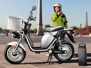 Un scooter électrique professionnel chez Matra