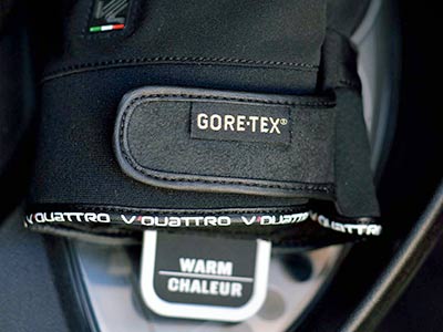 V'Quattro Commuter GTX : les gants moto 2 en 1
