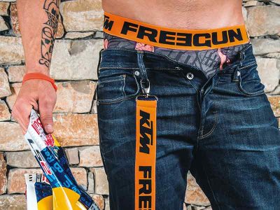 Freegun : des boxer MX aux couleurs de KTM