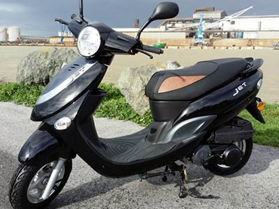 Exemple de scooter chinois vendu pas cher