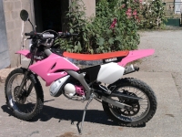 Avatar du Yamaha DT 50 R Pink And White