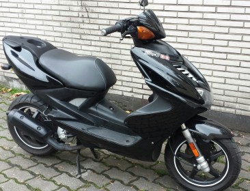 Yamaha Aerox R Kité 70 (perso-21560-aa9e4c7a)