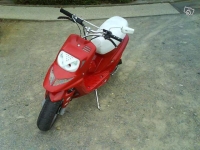 MBK Booster Spirit Red 2008 (perso-8620-08_09_06_11_33_45)