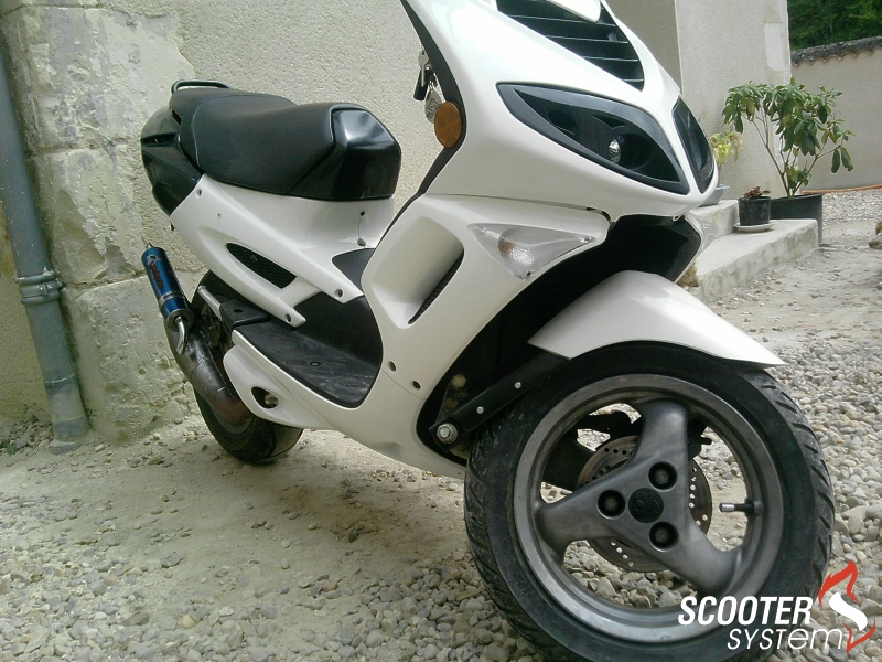 https://images.scooter-system.fr/tuning/640/perso-18074-avatar.jpg