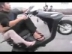 Vidéo d'un wheeling vibrant en duo
